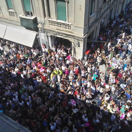 B&B La Terrazza Sul Duomo レッジョ・ディ・カラブリア エクステリア 写真