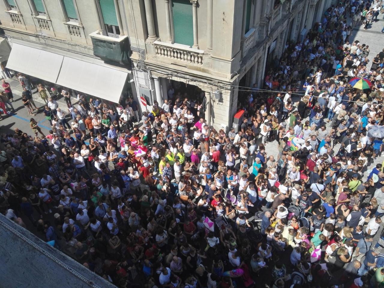 B&B La Terrazza Sul Duomo レッジョ・ディ・カラブリア エクステリア 写真
